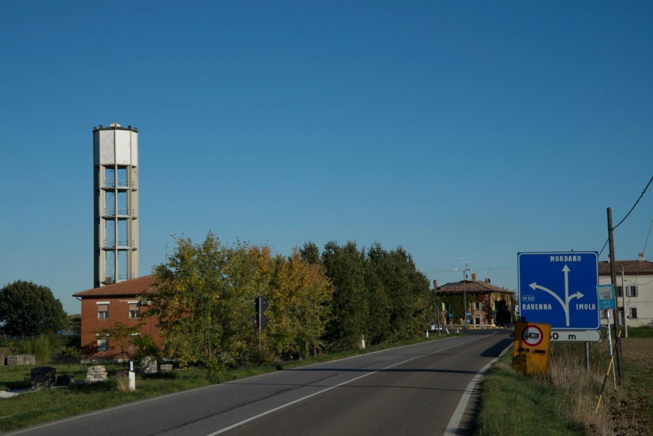 L'Incrocio - Bed&Breakfast Imola Esterno foto